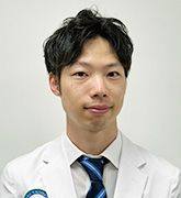 須藤 貴人
