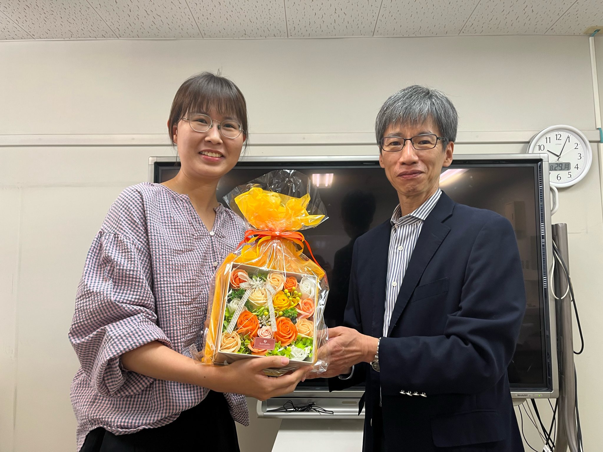 2022年8月29日 Qizhi Liuさん（大学院生）の歓送会を開催しました。 - 大阪大学免疫制御学